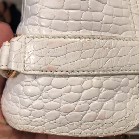 White Ralph Lauren purse with a gold chain strap - Picture 4 of 4